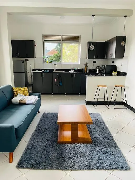 Modern Cozy Condo In A Prime Location Kampala Apartment